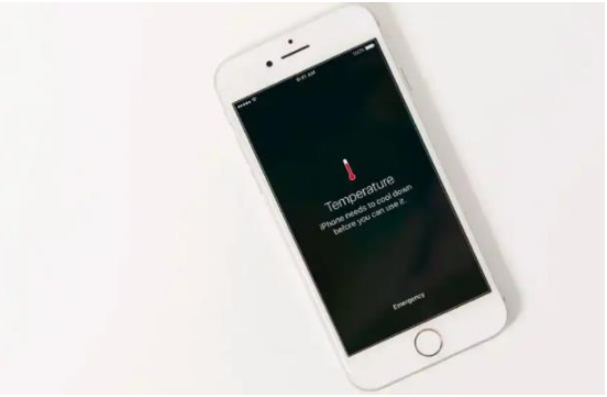 呼和浩特苹果手机维修分享iPhone 手机发热如何快速降温 